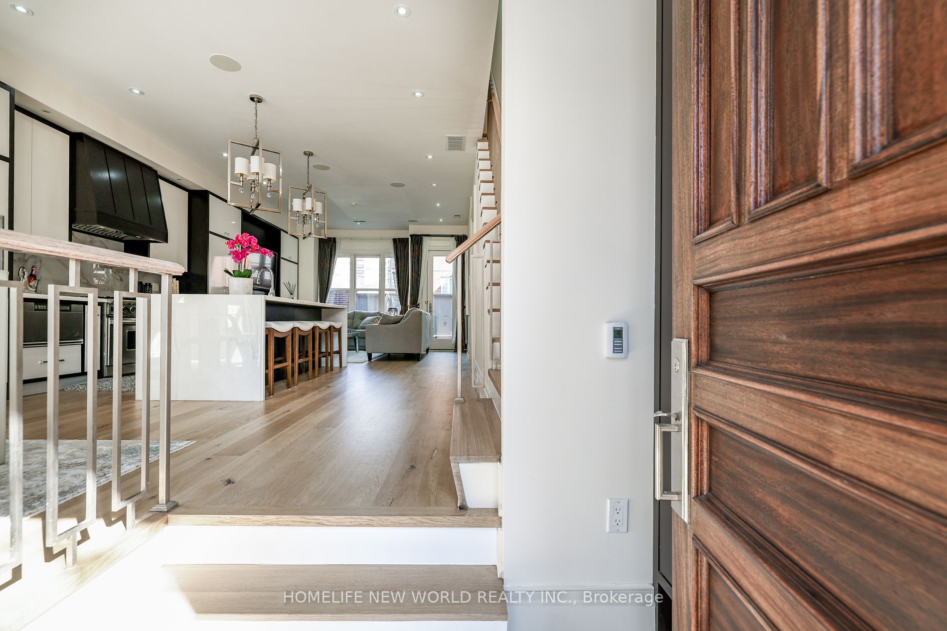 9 Dunvegan Rd