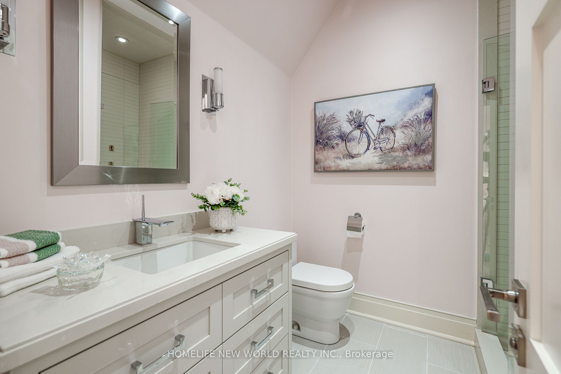 9 Dunvegan Rd