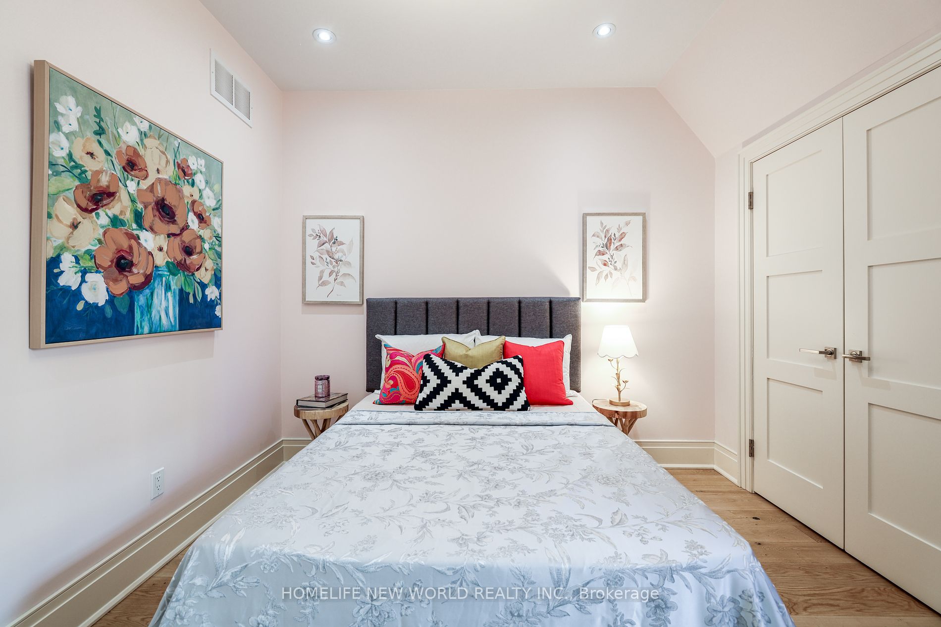 9 Dunvegan Rd