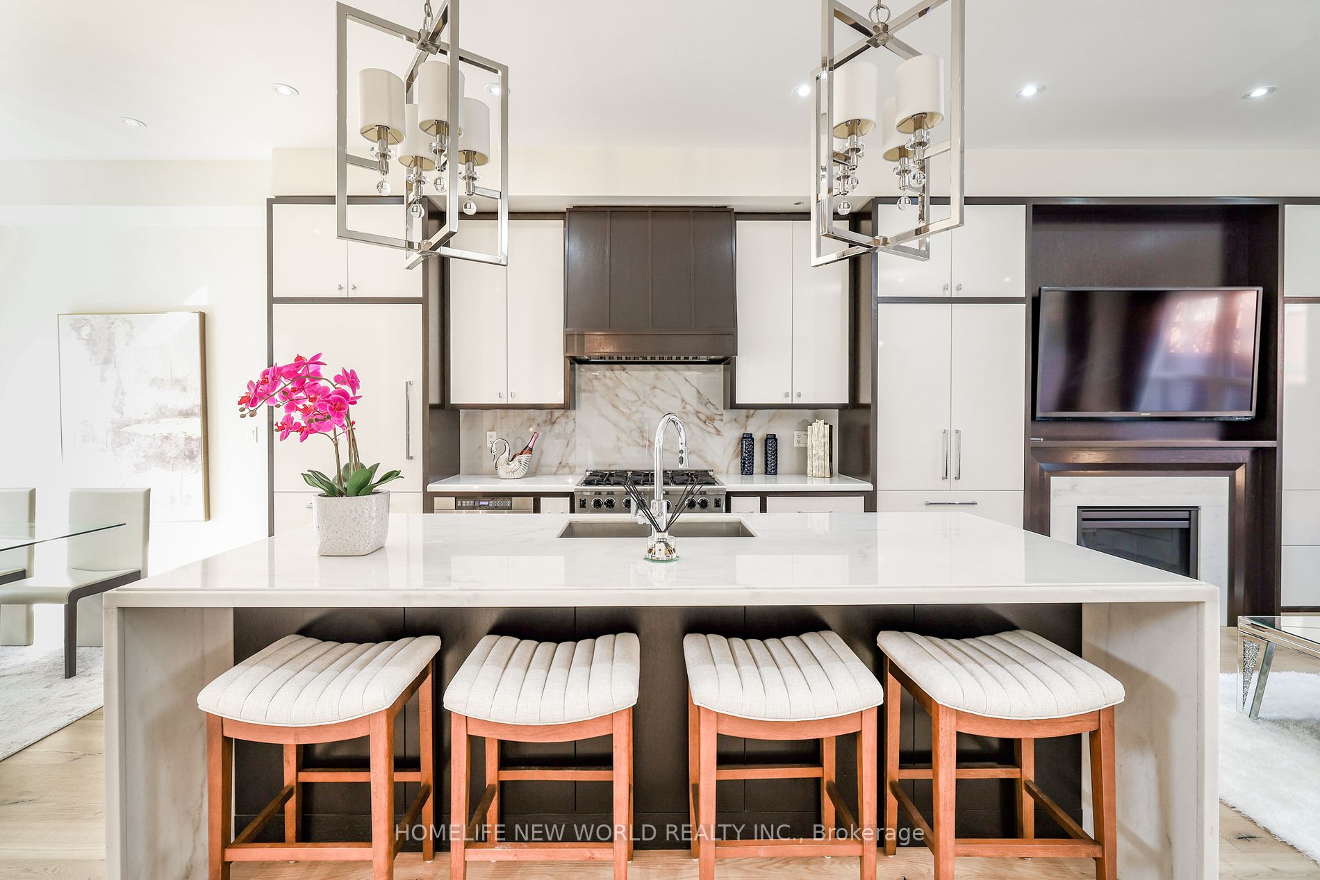 9 Dunvegan Rd