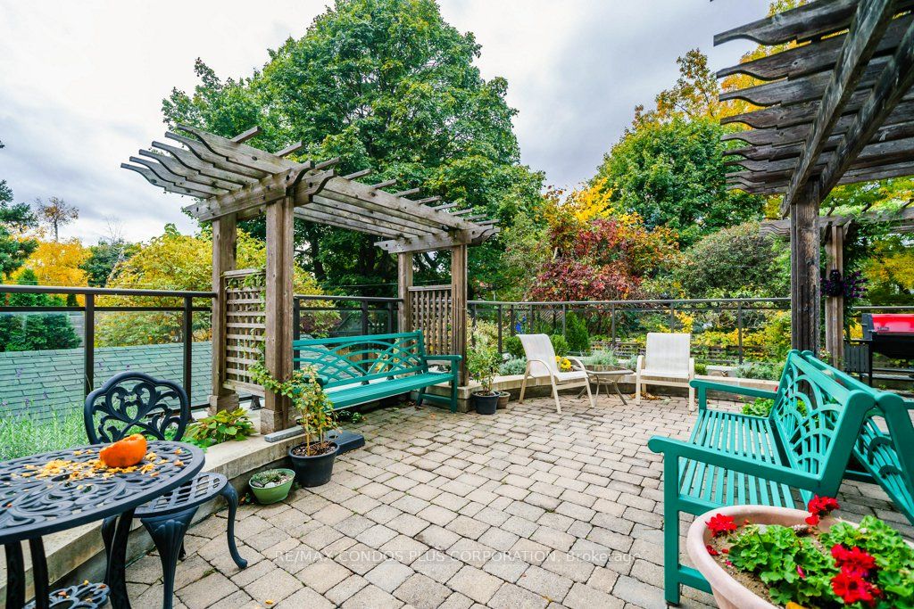 645 Millwood Road, #305