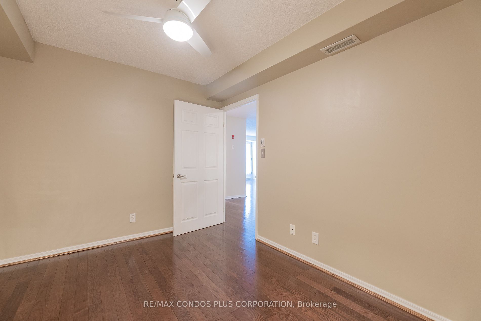 645 Millwood Road, #305