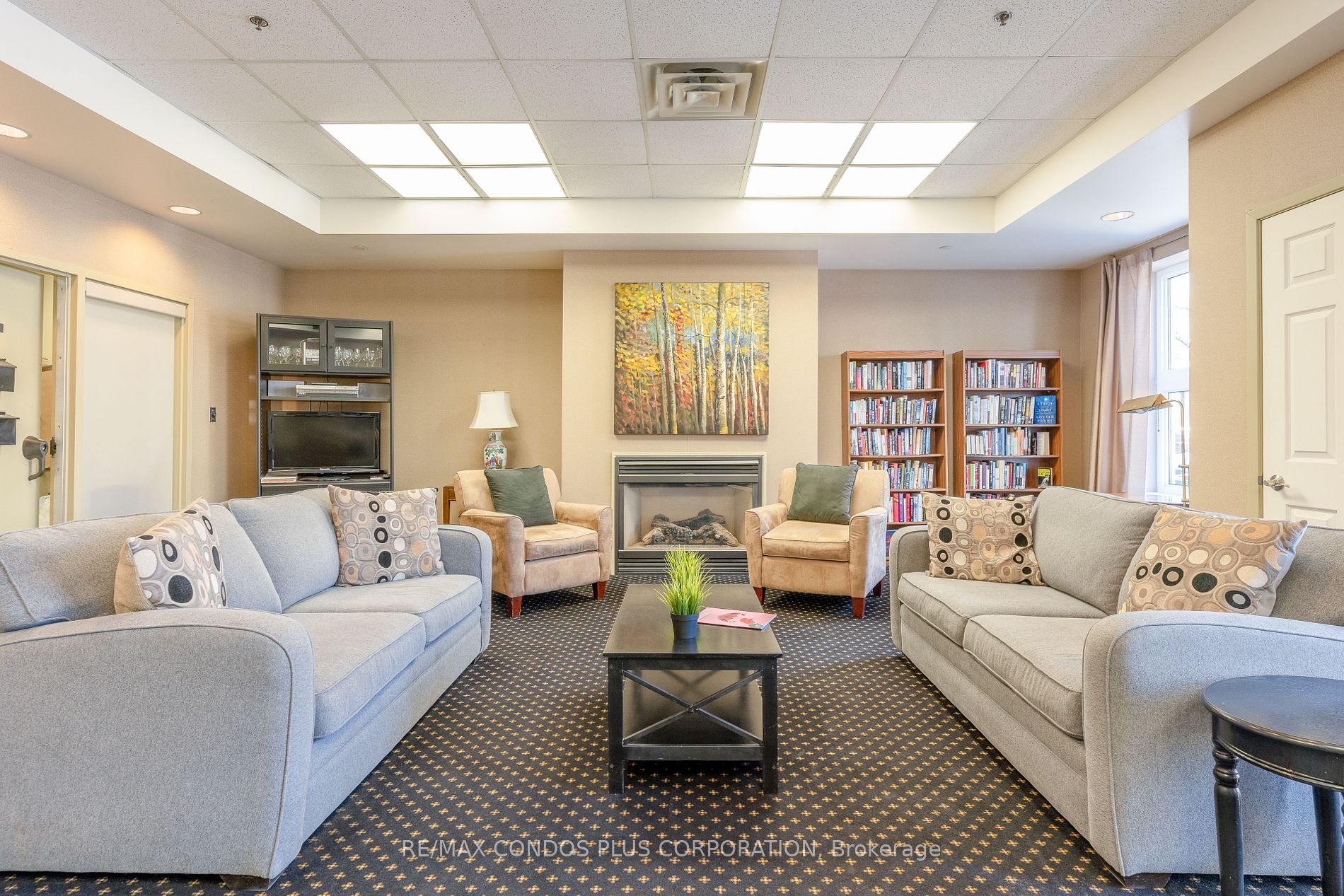 645 Millwood Road, #305