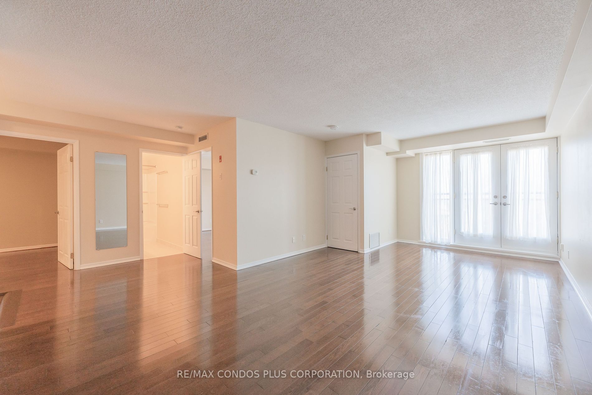 645 Millwood Road, #305