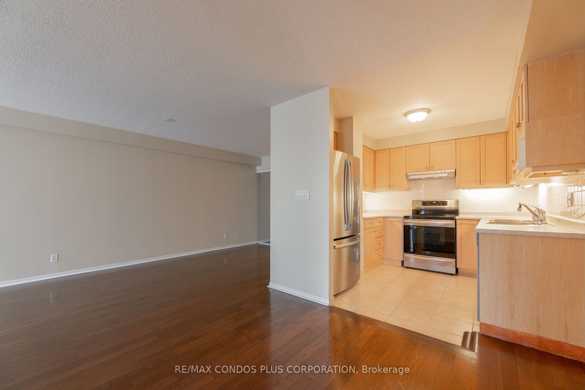 645 Millwood Road, #305