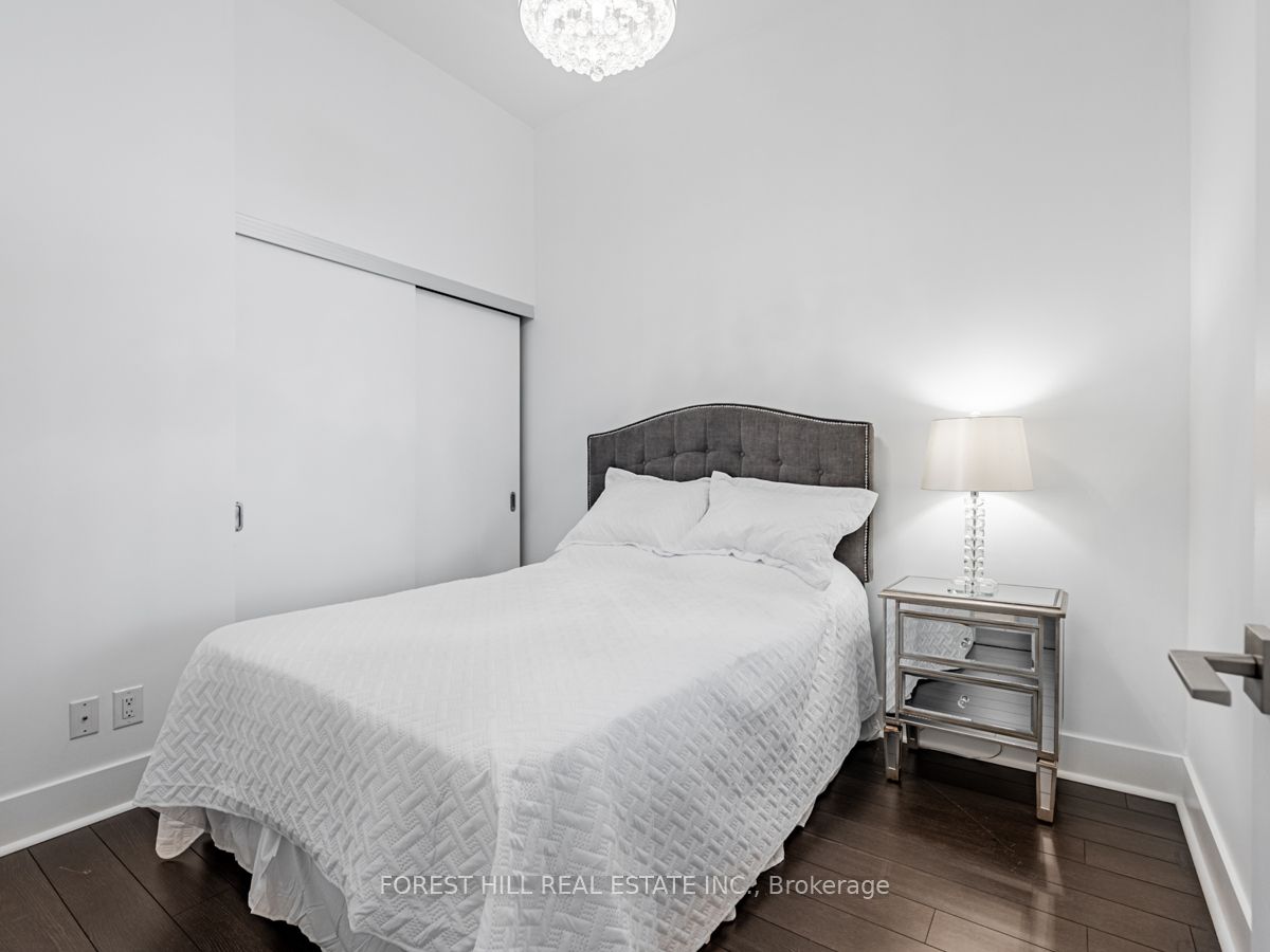 32 Davenport Road #2505