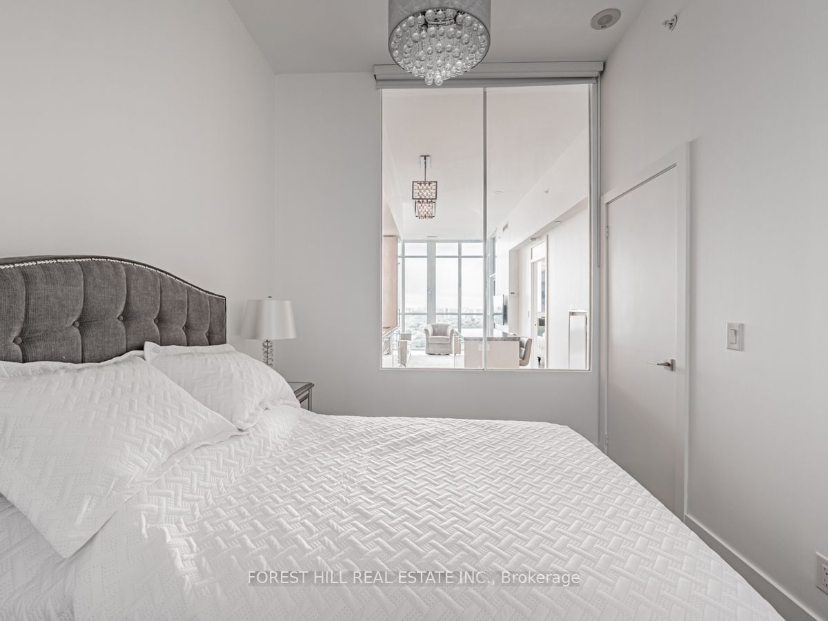 32 Davenport Road #2505