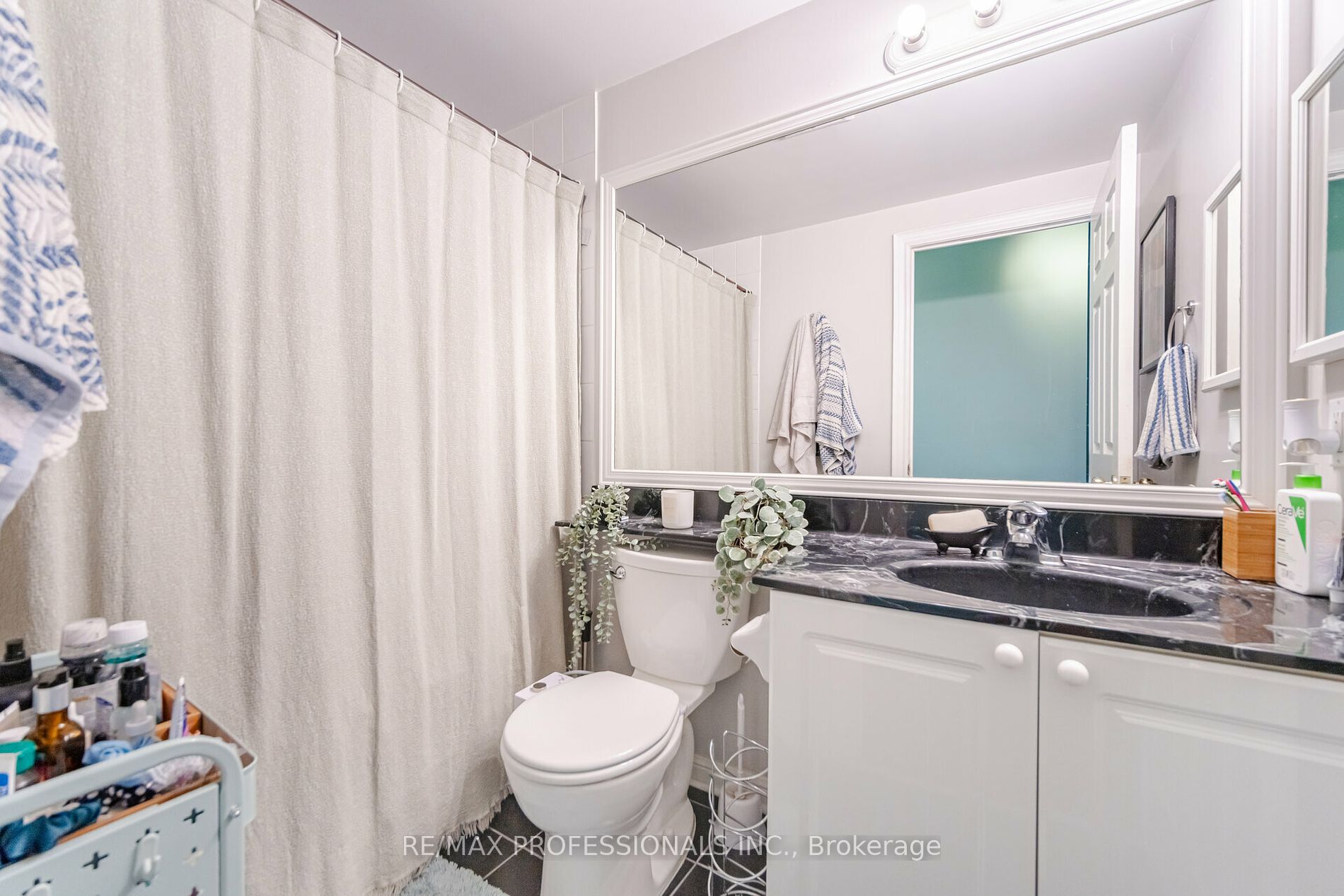 32 Stadium Road #362