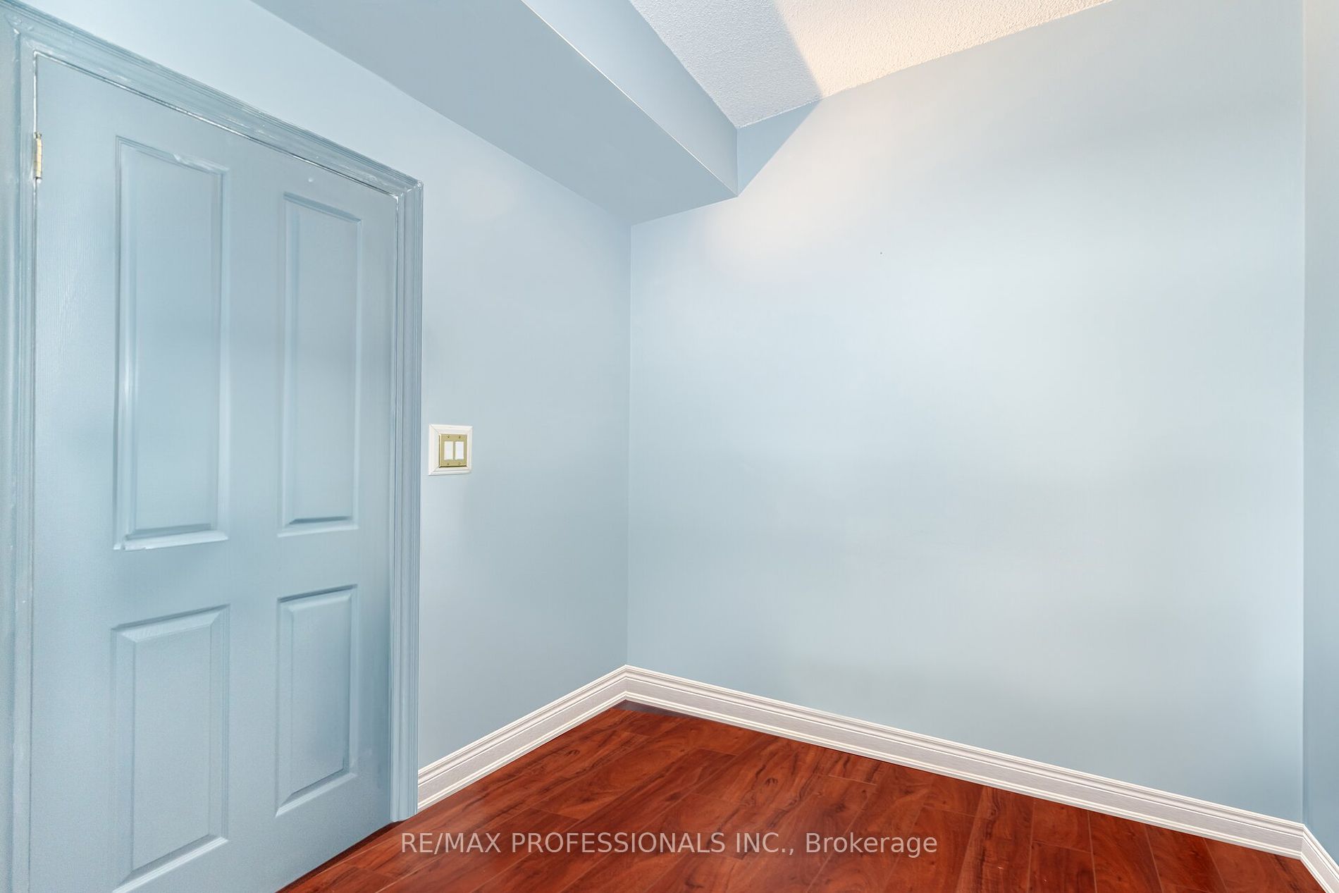 32 Stadium Road #362