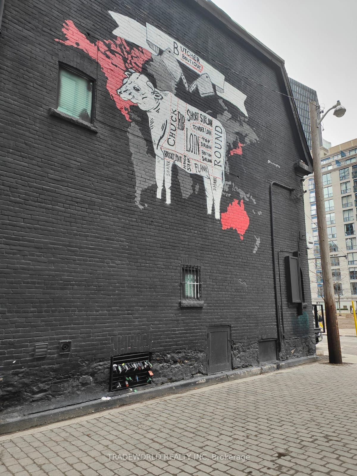 65 Mutual Street #906
