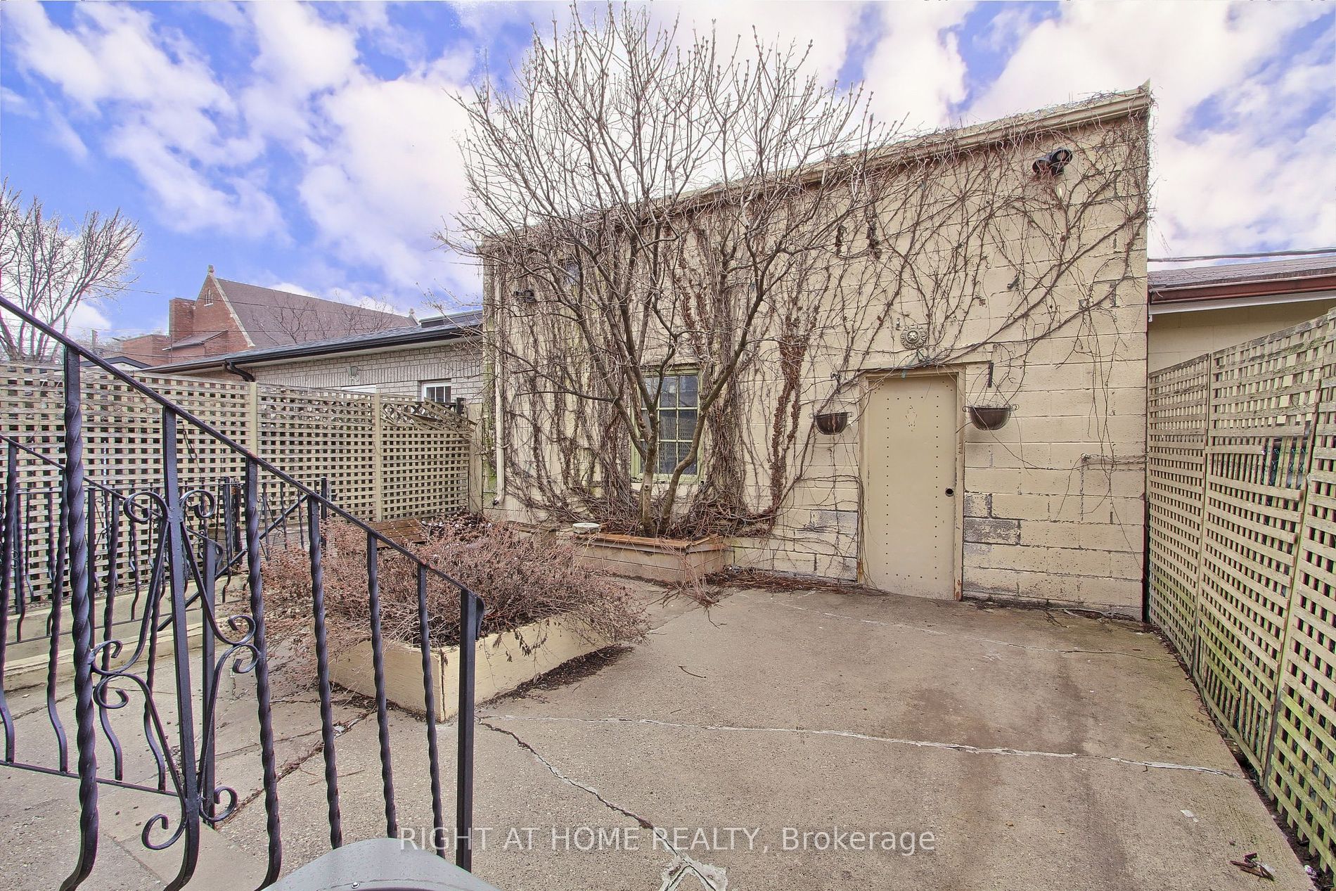 1201 Dovercourt Road #Unit 2