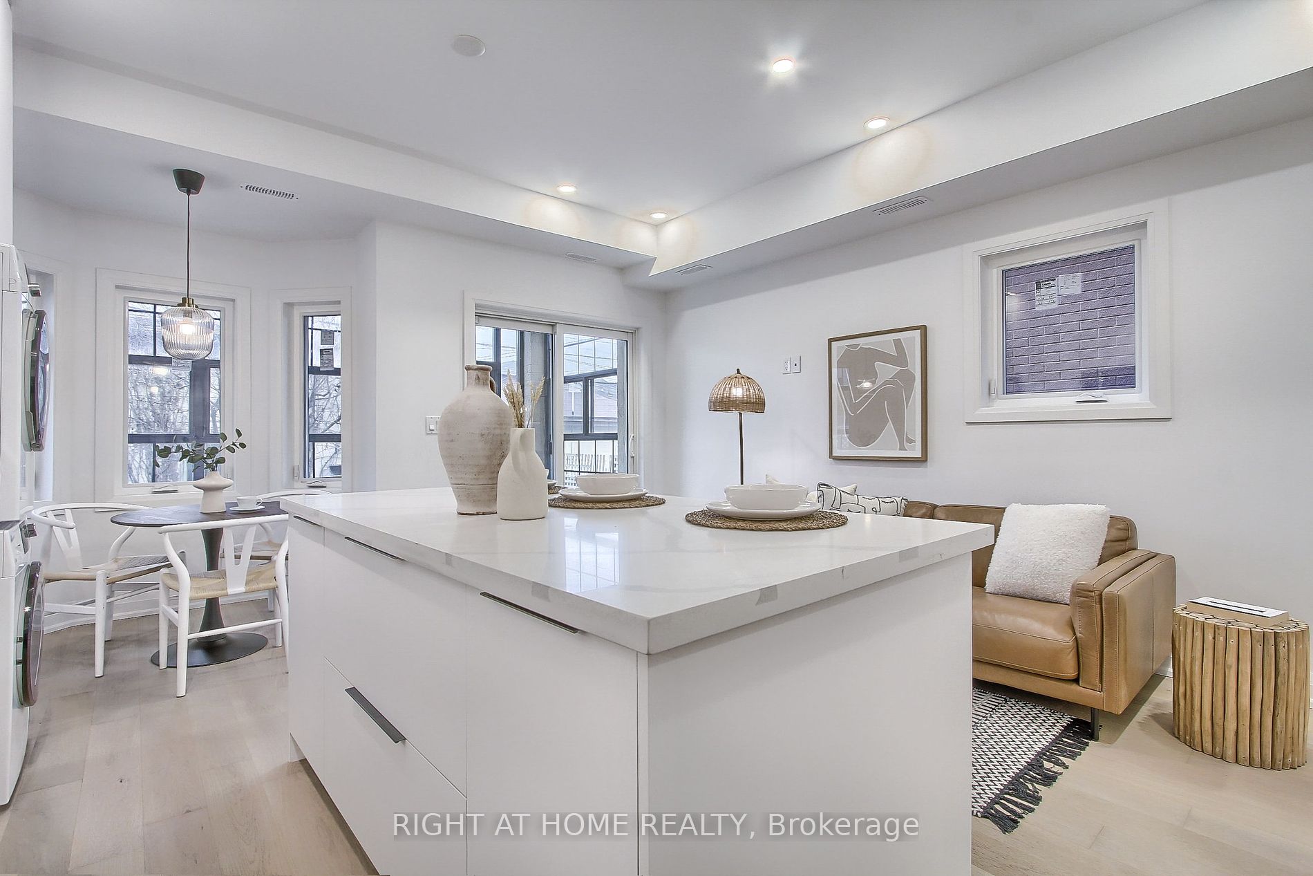 1201 Dovercourt Road #Unit 2