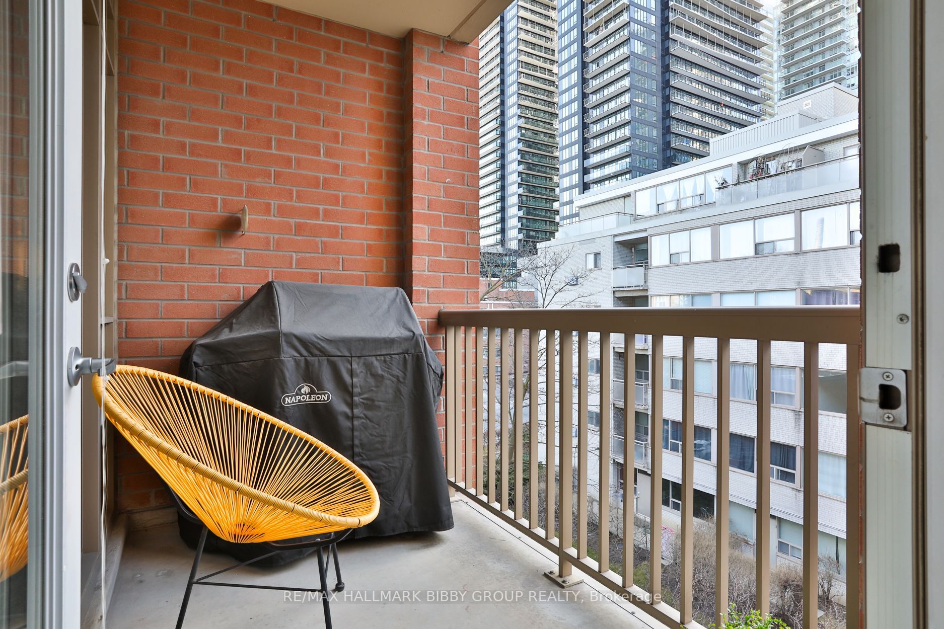 900 Mount Pleasant Road #426