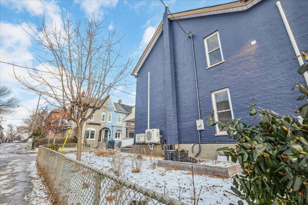 37 Collahie Street, #MAIN