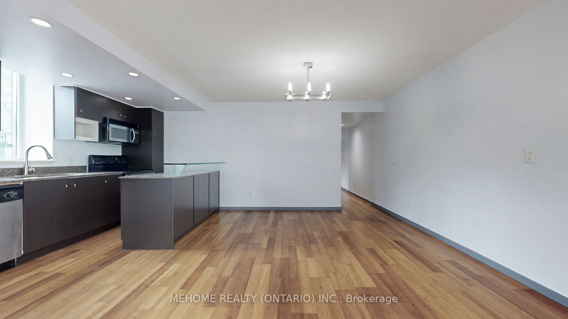 8 York St, #612