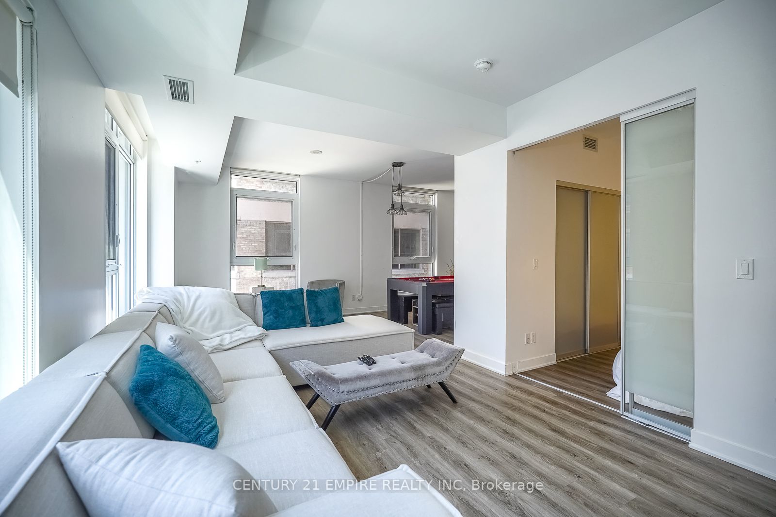 30 Nelson Street #325