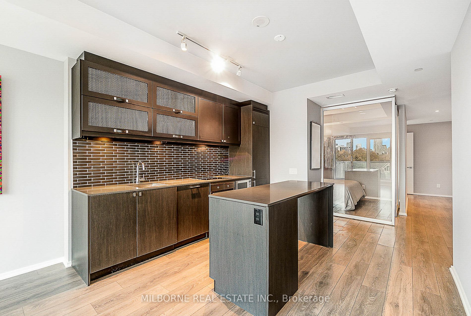 783 Bathurst Street #413