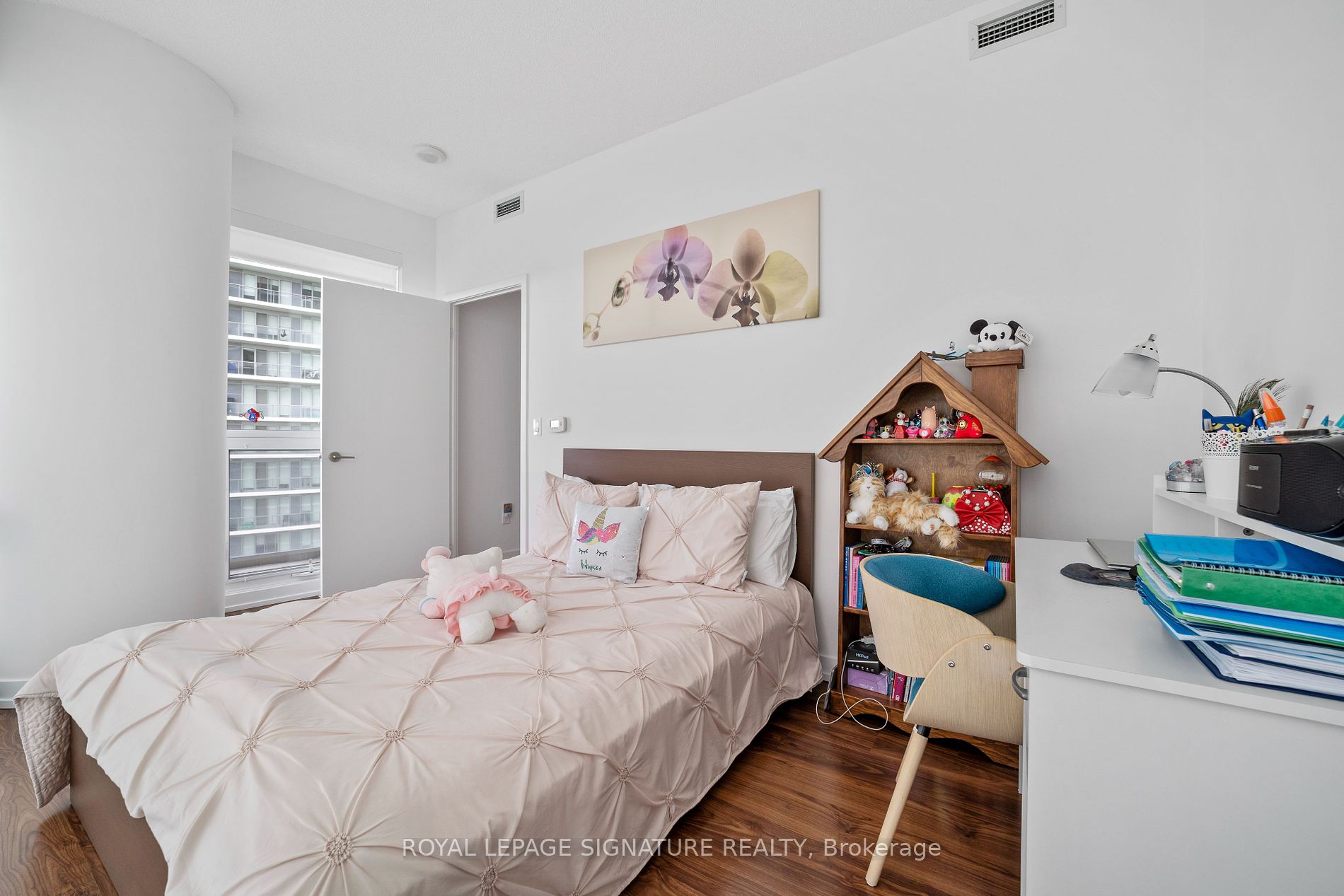 117 Mcmahon Dr, #803