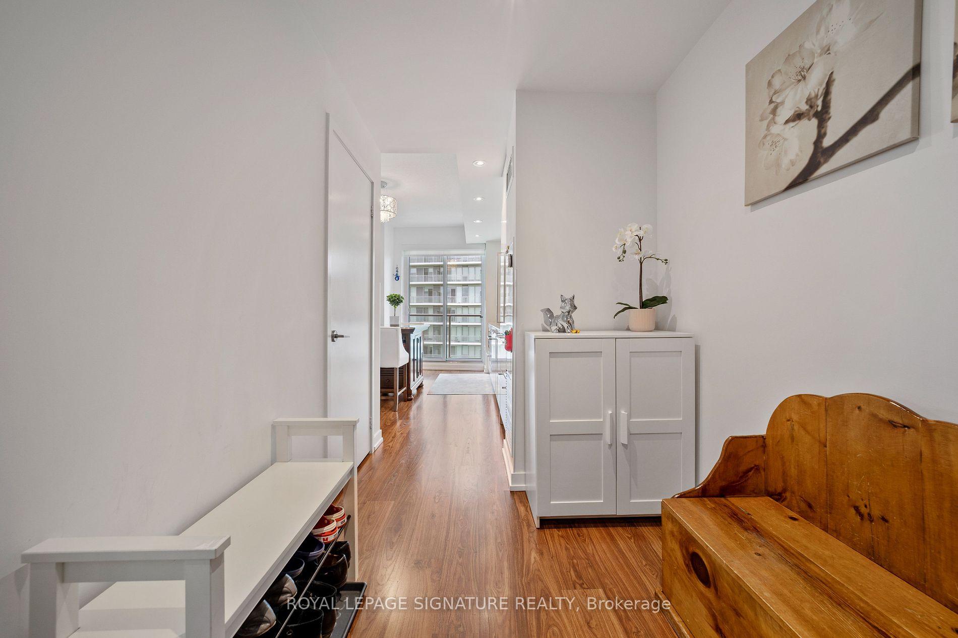 117 Mcmahon Dr, #803