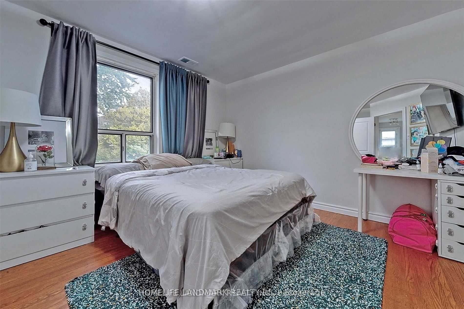 169 Highgate Avenue
