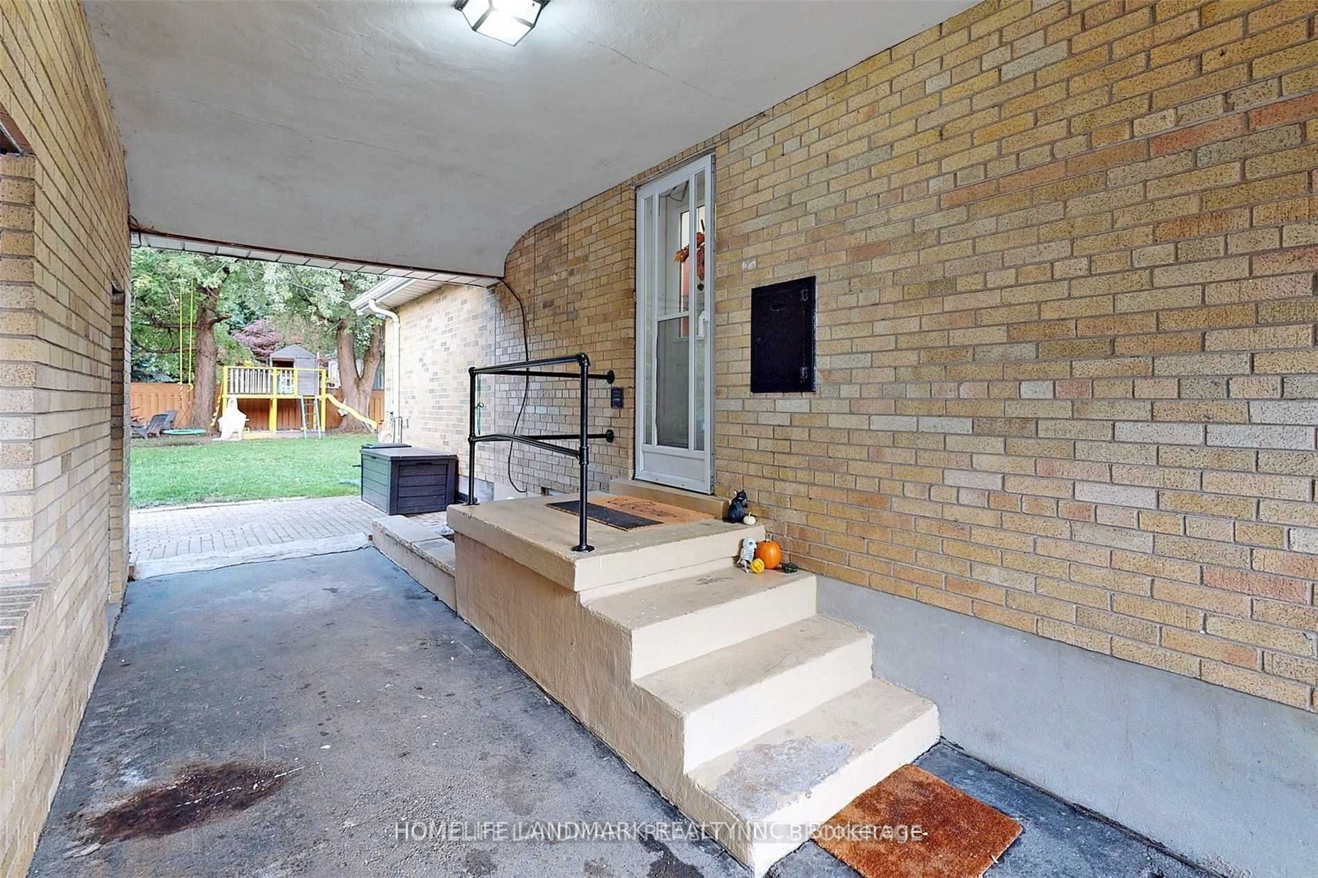 169 Highgate Avenue