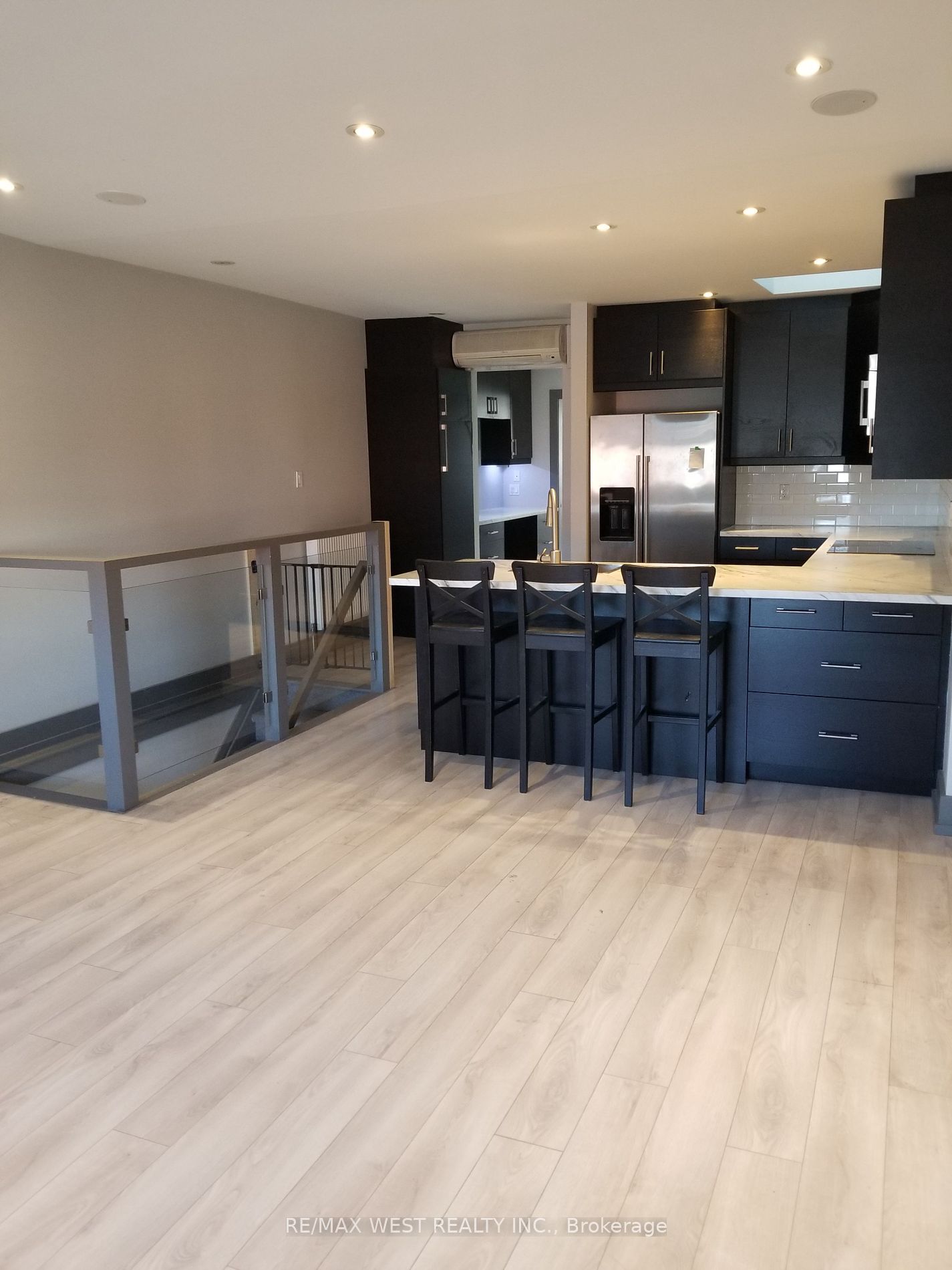 3236 Yonge Street