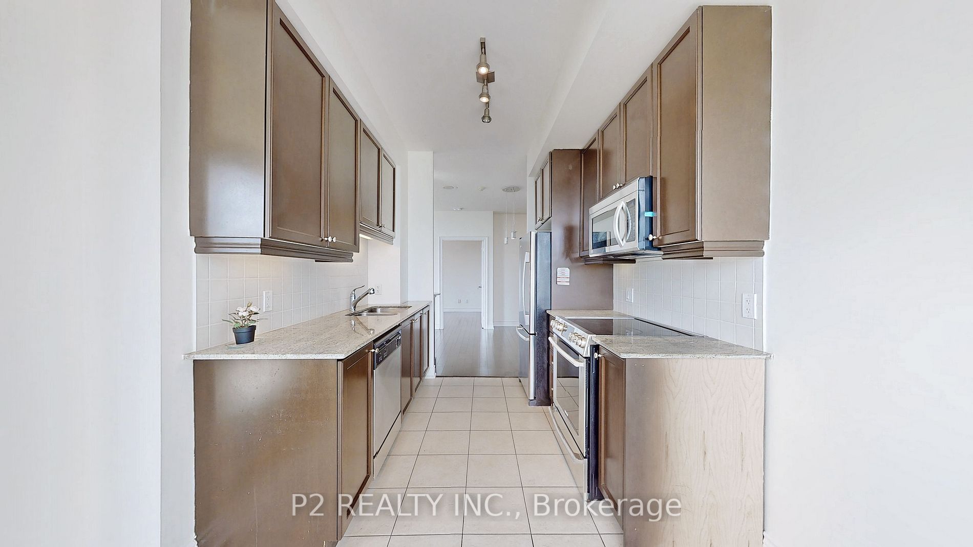 10 Bloorview Pl, #704