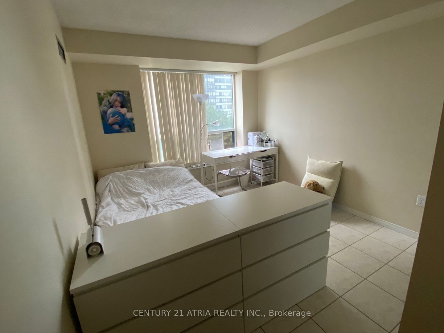 1 Pemberton Avenue, #402