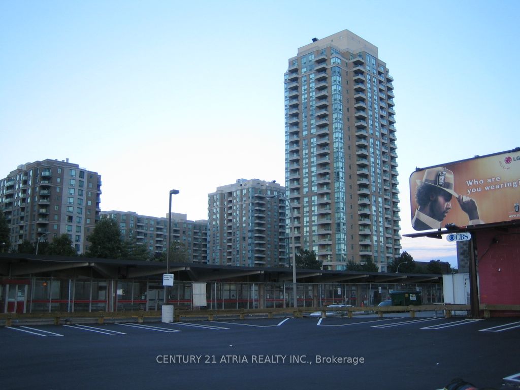 1 Pemberton Avenue, #402