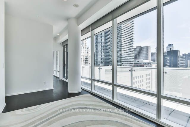 1 Bloor Street E #510