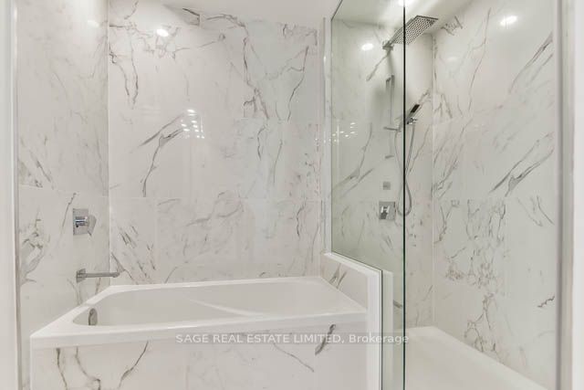 1 Bloor Street E #510
