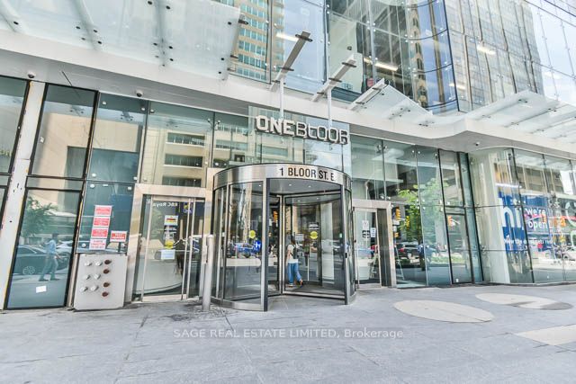 1 Bloor Street E #510