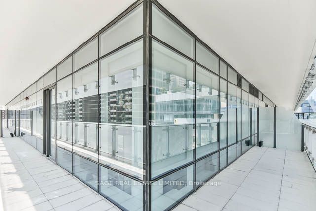 1 Bloor Street E #510
