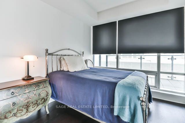 1 Bloor Street E #510