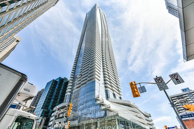 1 Bloor Street E #510