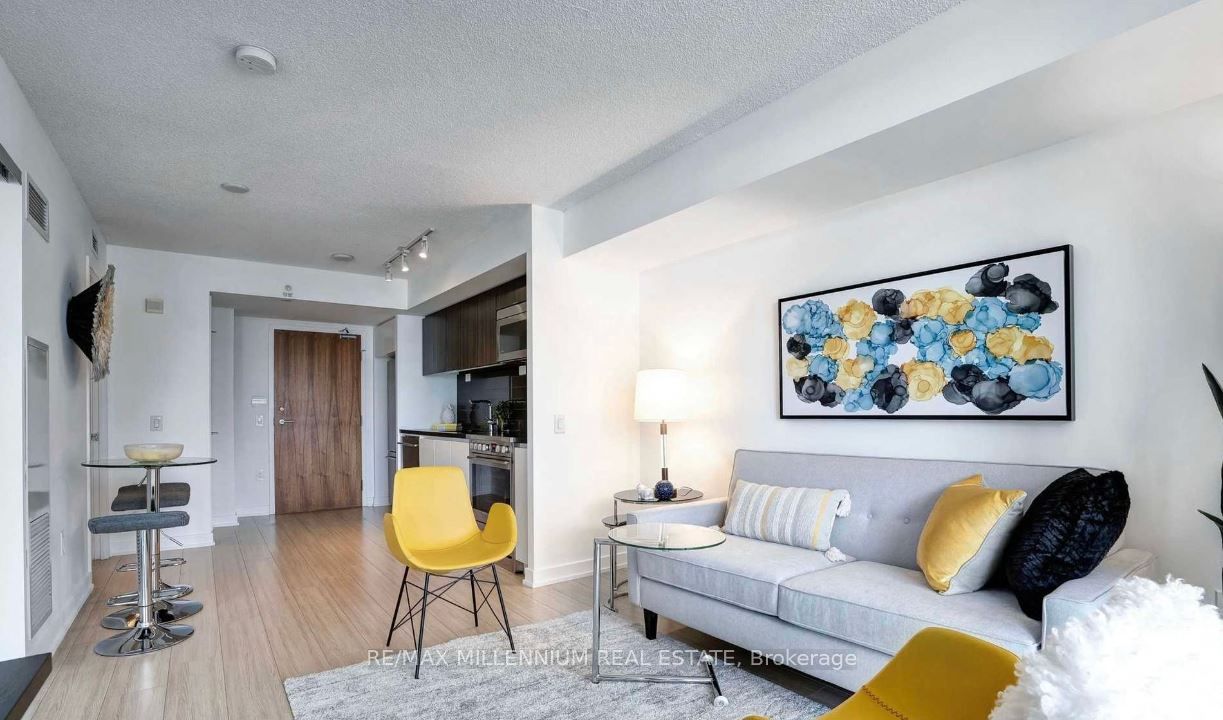 75 Queens Wharf Rd E, #2810