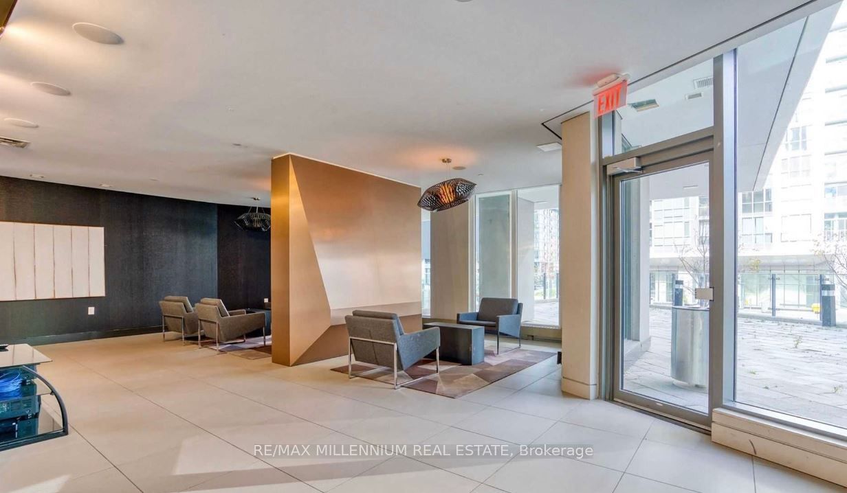 75 Queens Wharf Rd E, #2810