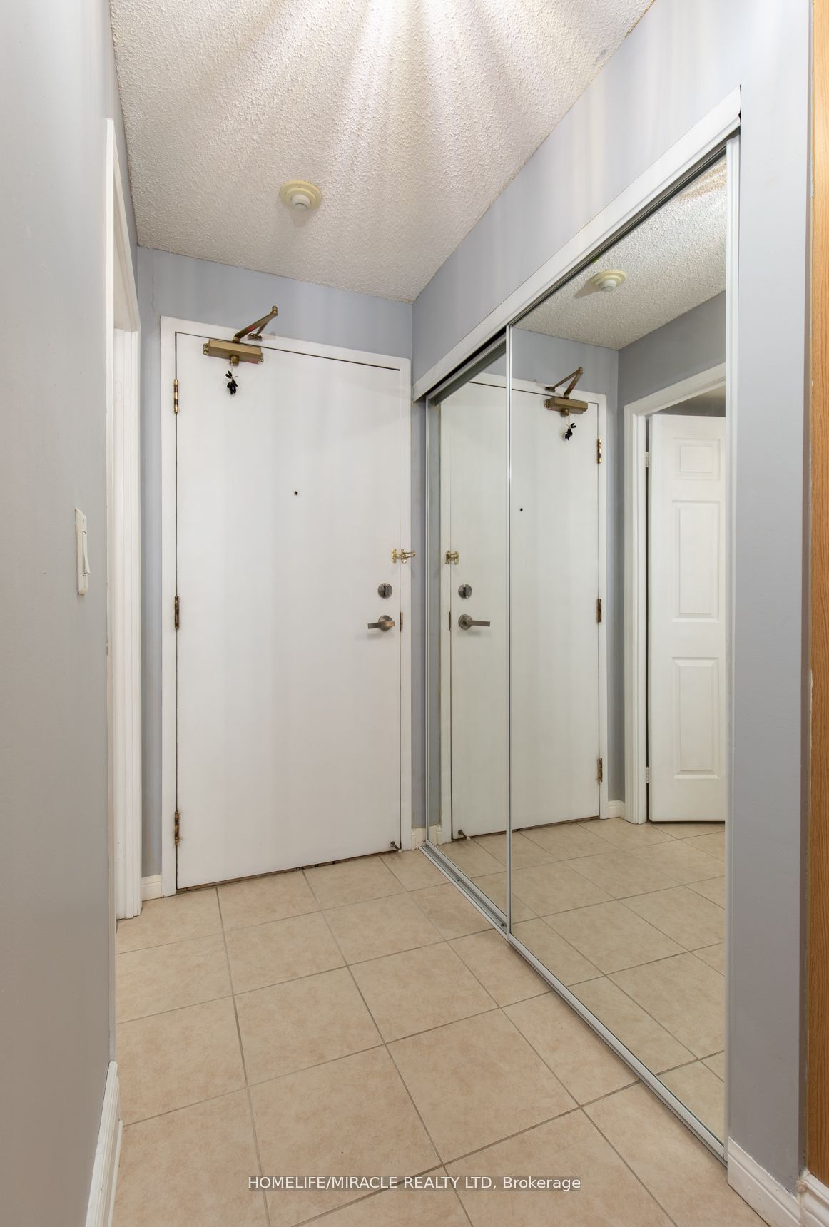 5940 Yonge Street, #501