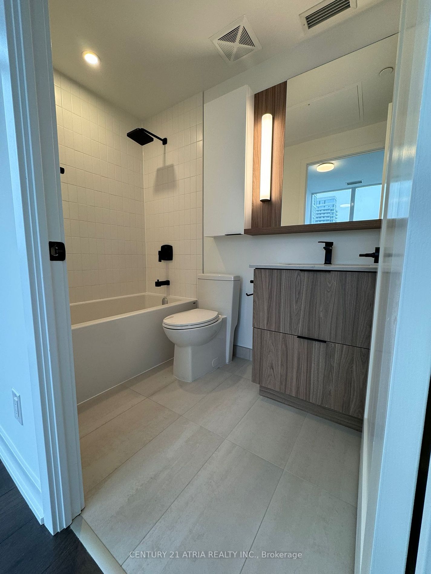 5 Defries Street #1119