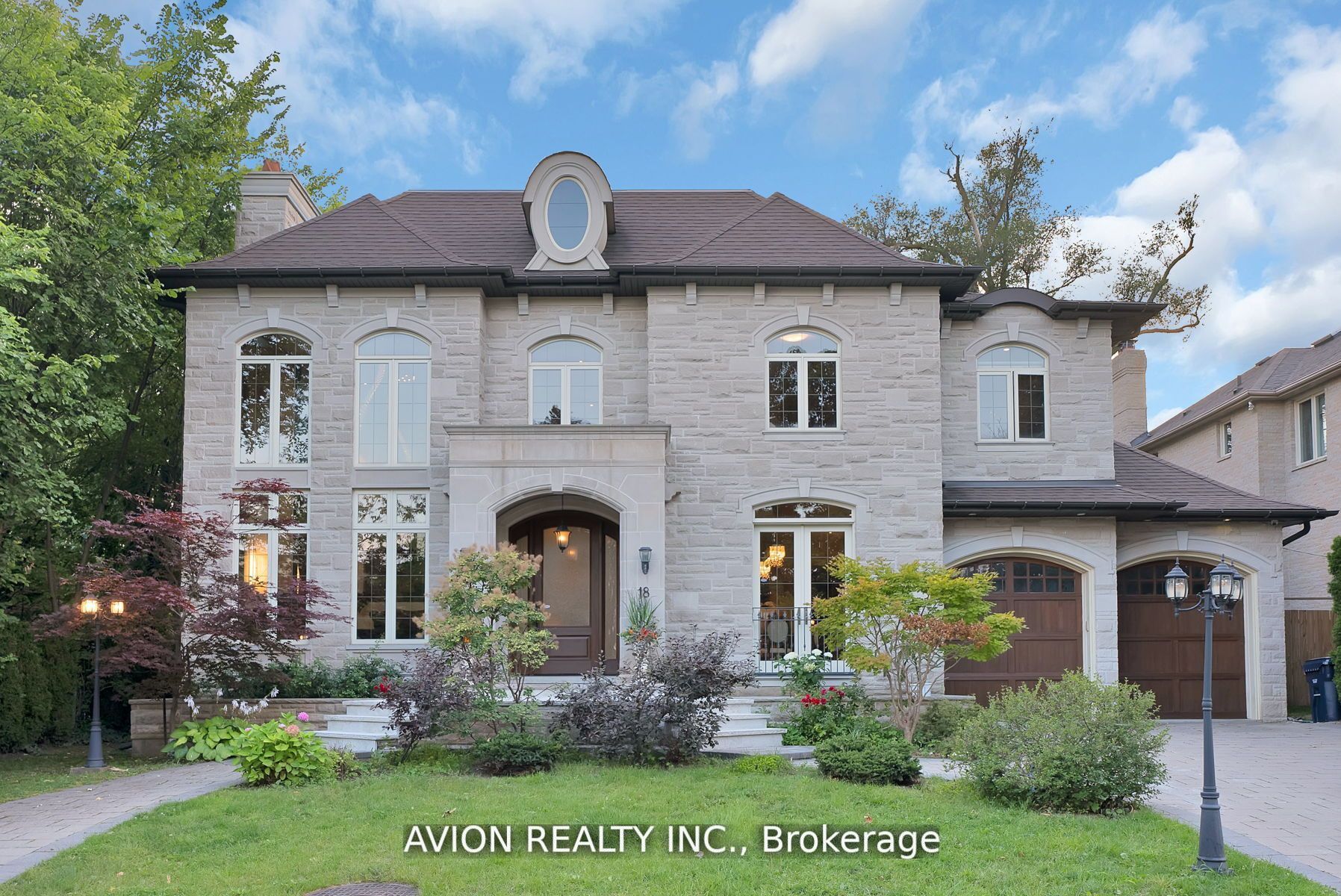 18 Fairmeadow Avenue