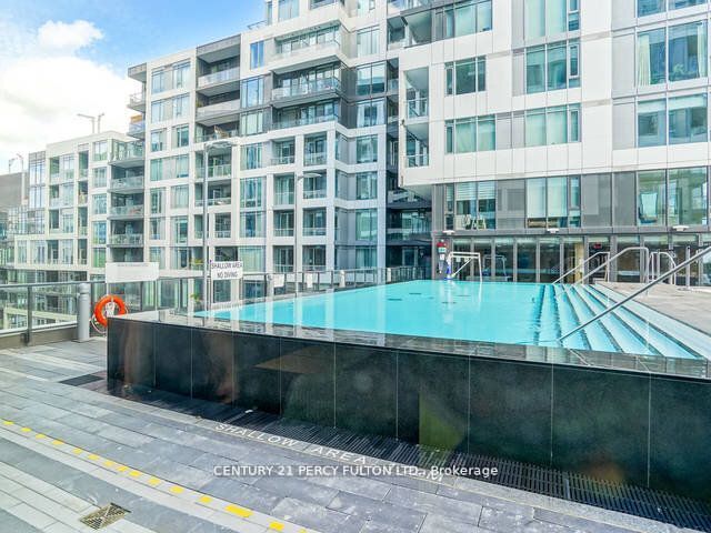 27 Bathurst St, #1501