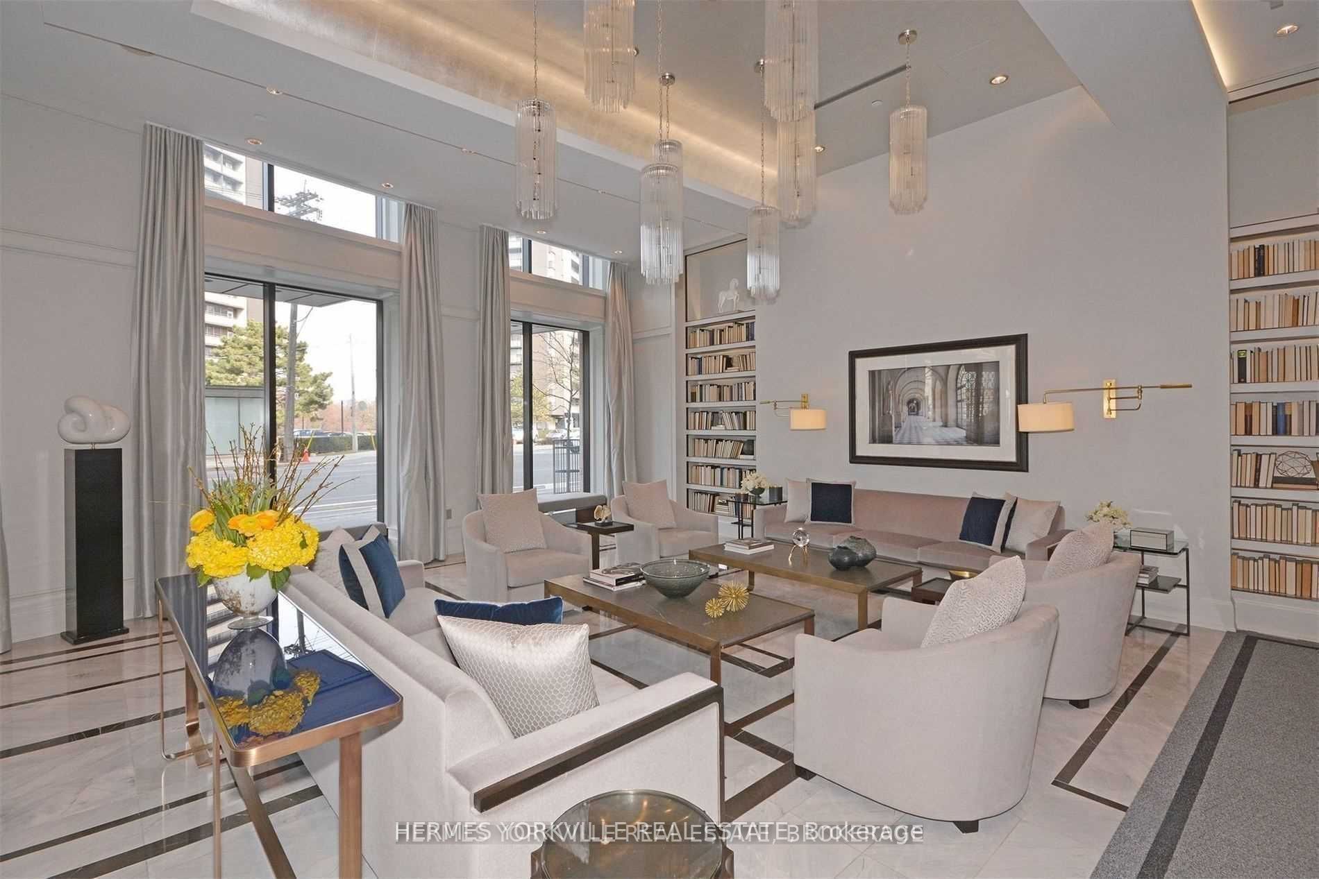 181 Davenport Road, #201
