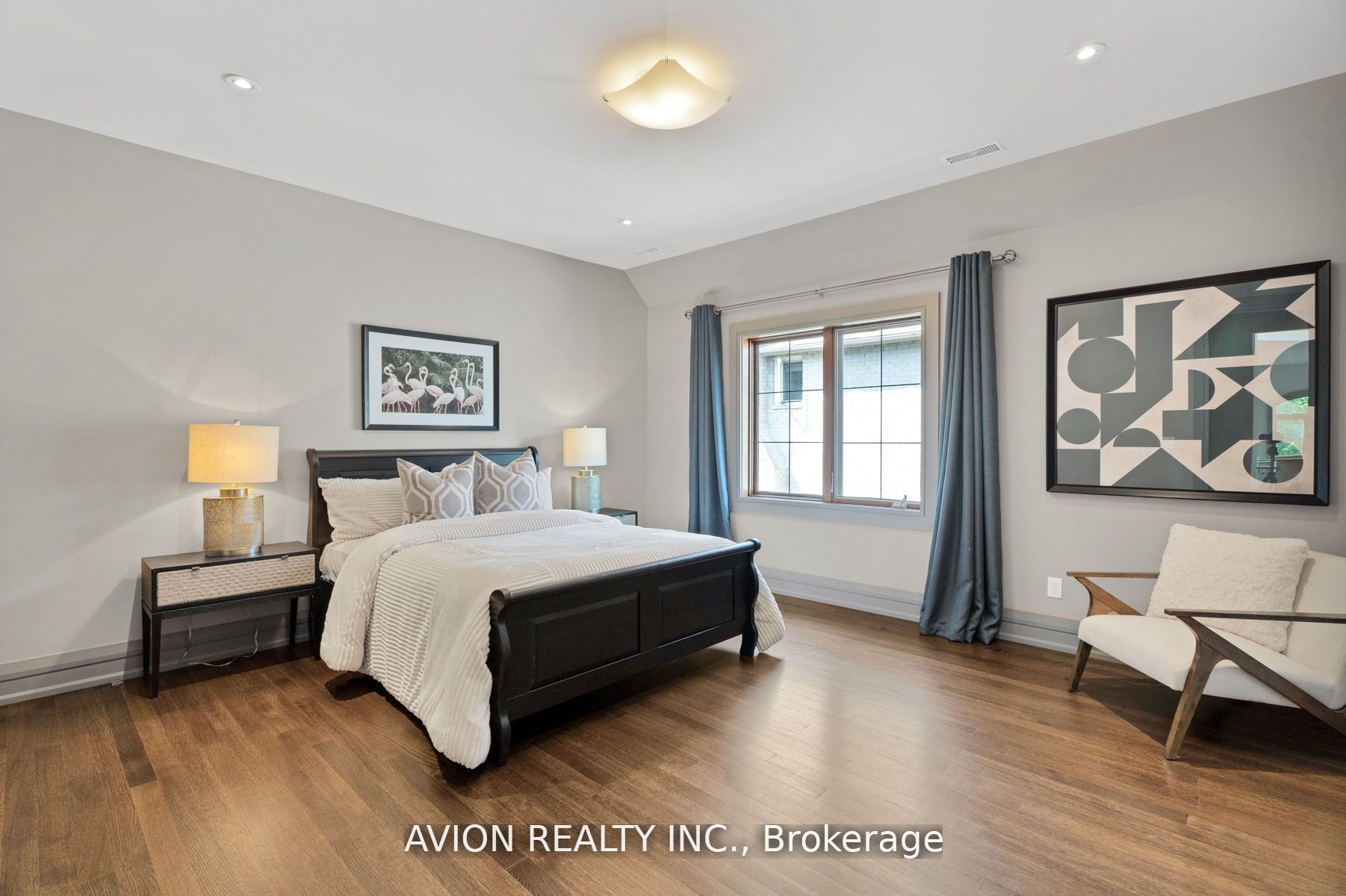 18 Fairmeadow Ave