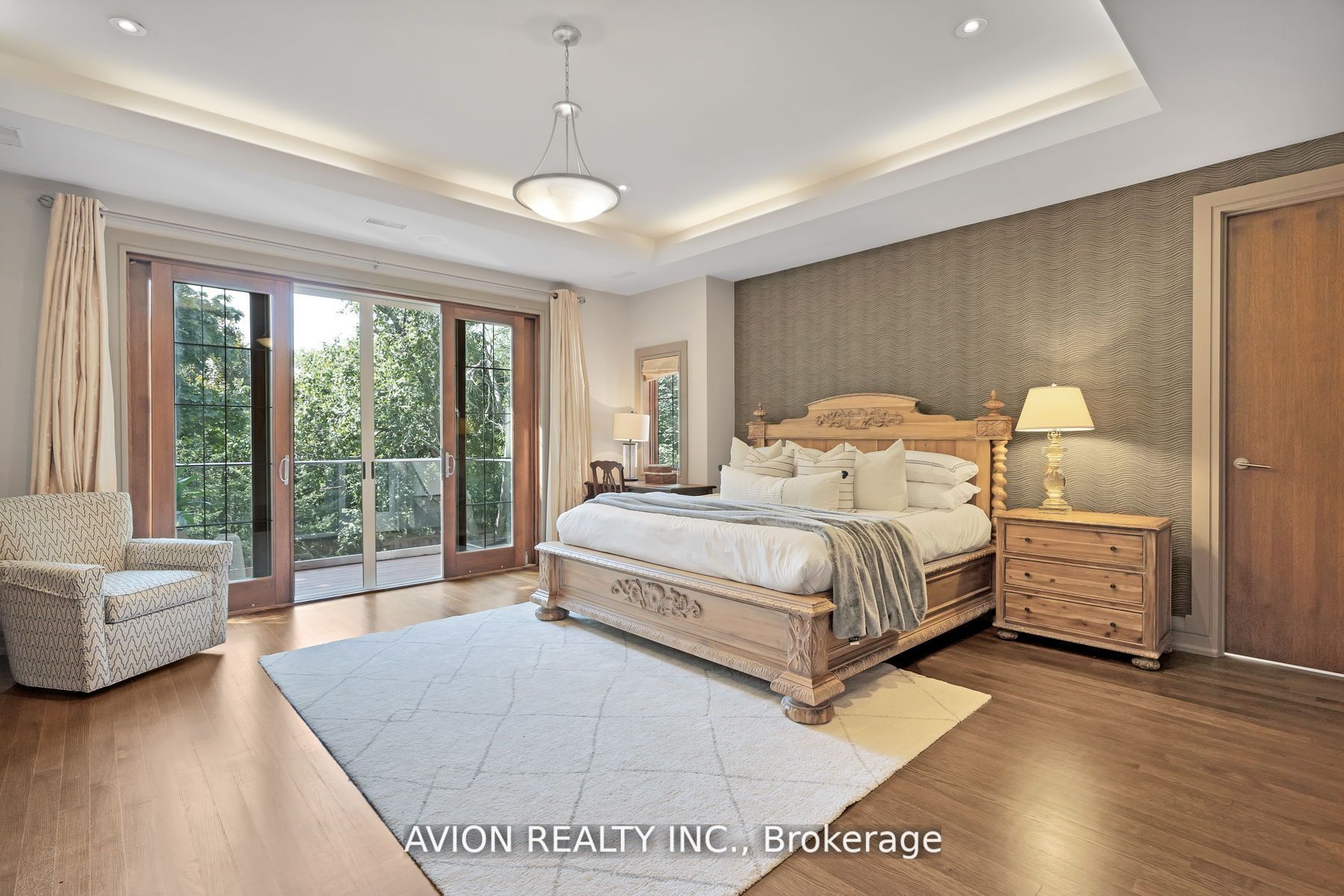 18 Fairmeadow Ave