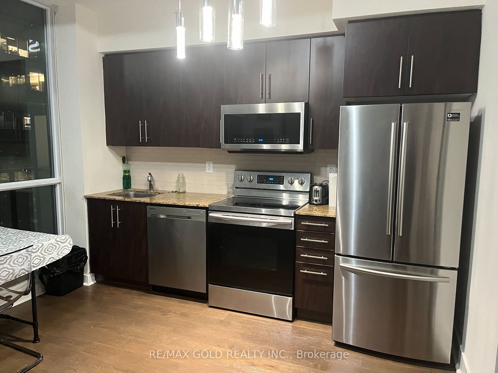 55 Bremner Boulevard #2811