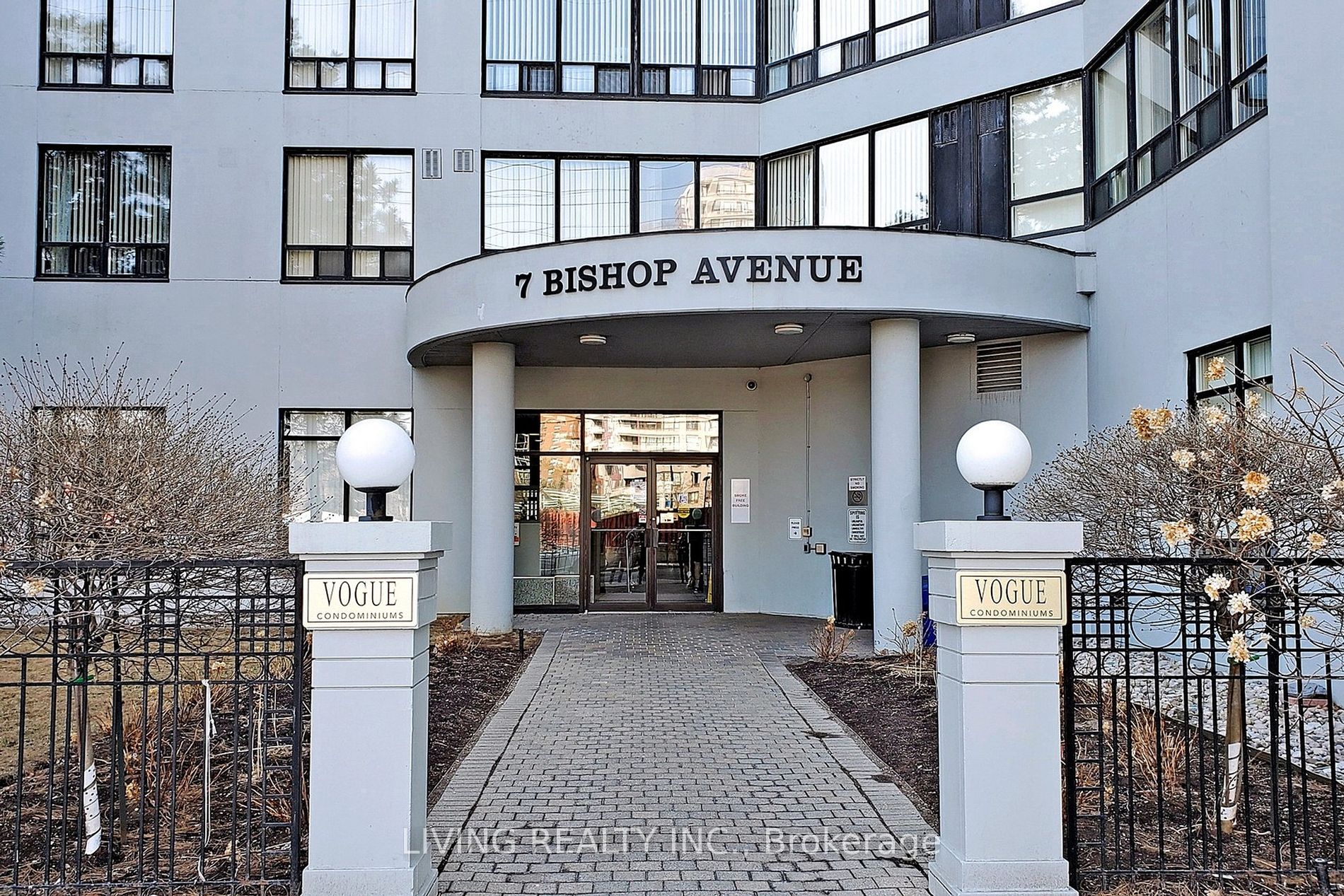 7 Bishop Avenue, #2016