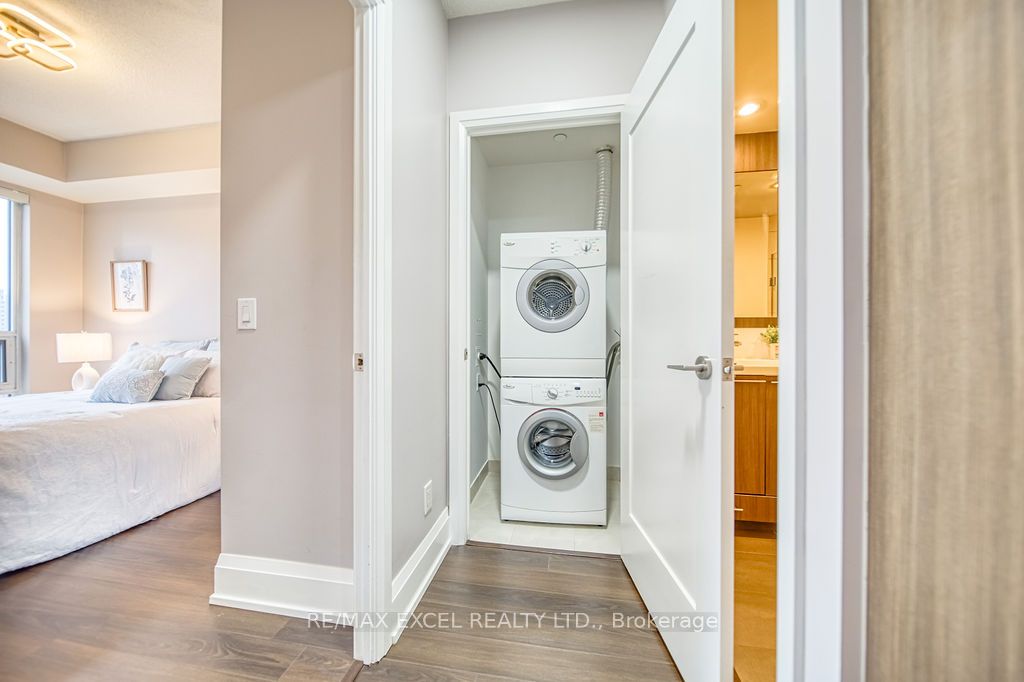 120 Harrison Garden Boulevard, #433