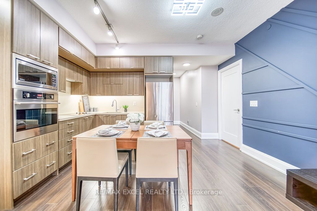 120 Harrison Garden Boulevard, #433