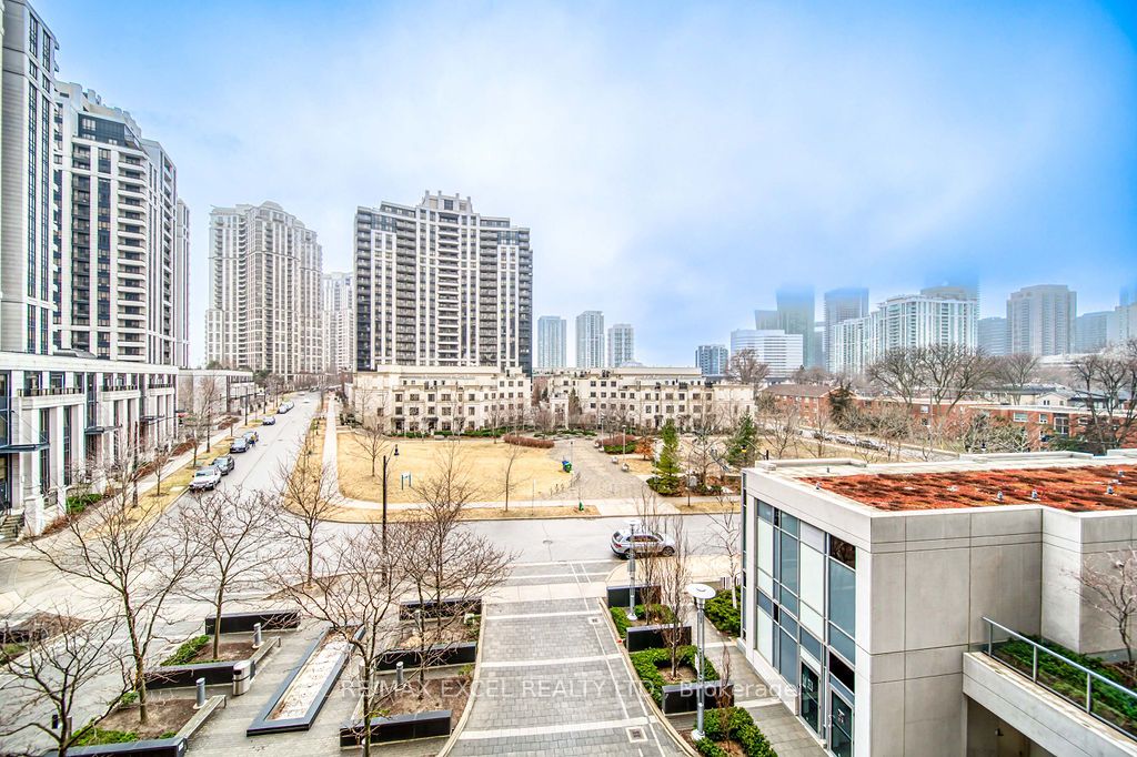 120 Harrison Garden Boulevard, #433