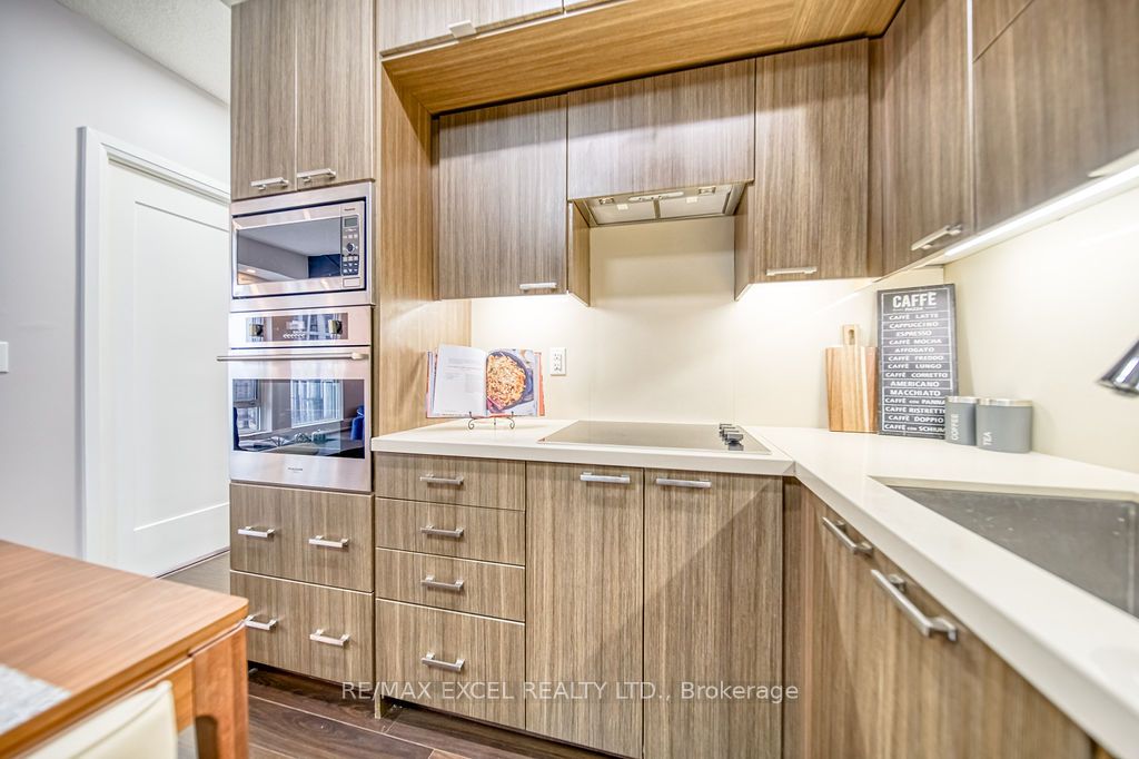 120 Harrison Garden Boulevard, #433